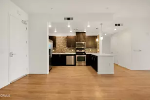 124 W Colorado Street, Glendale, CA 91204 - Photo 4