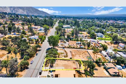 428 E Mariposa St, Altadena, CA 91001 - Photo 8
