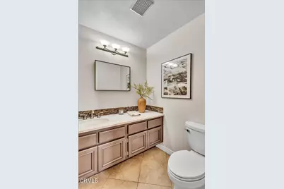 24412 Hampton Drive #A, Santa Clarita, CA 91350 - Photo 12