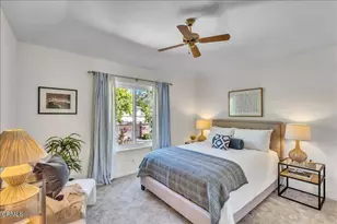 24412 Hampton Dr, Santa Clarita, CA 91350 - Photo 18