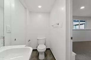22718 Cantlay St, Los Angeles, CA 91307 - Photo 14
