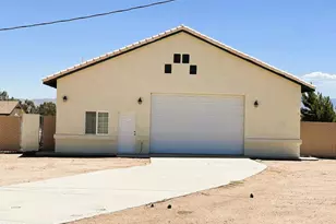 6877 Foley Rd, Hesperia, CA 92344 - Photo 6