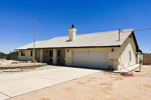 6877 Foley Rd, Hesperia, CA 92344 - Photo 1