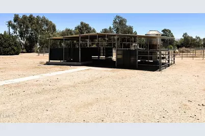 6877 Foley Road, Hesperia, CA 92344 - Photo 30