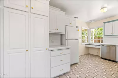 575 N Daisy Avenue, Pasadena, CA 91107 - Photo 20