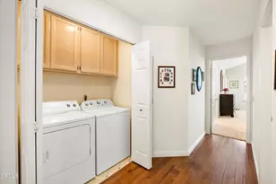 2781 Butter Creek Dr, Pasadena, CA 91107 - Photo 32