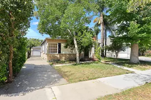 321 S Griffith Park Dr, Burbank, CA 91506 - Photo 1