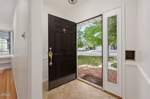 321 S Griffith Park Dr, Burbank, CA 91506 - Photo 4