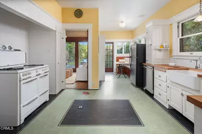 116 N Meridith Avenue, Pasadena, CA 91106 - Photo 18
