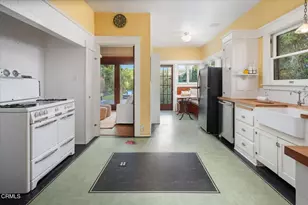 116 N Meridith Ave, Pasadena, CA 91106 - Photo 18