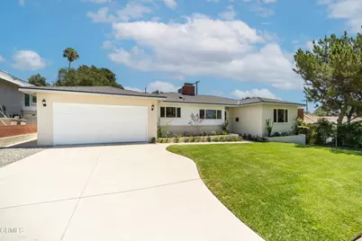 960 Crestview Drive, Pasadena, CA 91107 - Photo 2