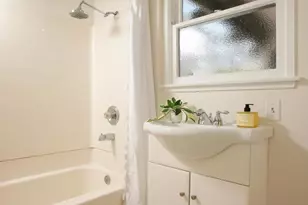 4535 Indiana Ave, La Canada Flintridge, CA 91011 - Photo 16