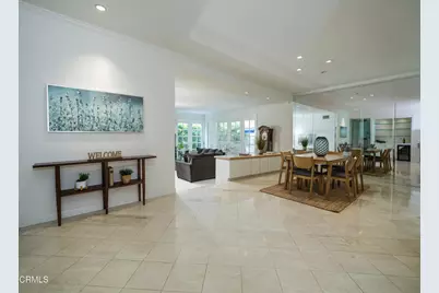 1260 S Beverly Glen Boulevard #104, Los Angeles, CA 90024 - Photo 1