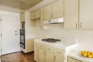 266 S Madison Ave, Pasadena, CA 91101 - Photo 8