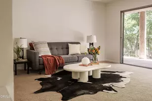 266 S Madison Ave, Pasadena, CA 91101 - Photo 1