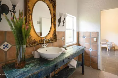 3836 De Longpre Avenue, Los Angeles, CA 90027 - Photo 8