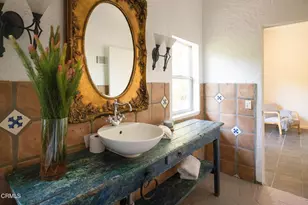 3836 De Longpre Ave, Los Angeles, CA 90027 - Photo 8