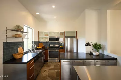 3836 De Longpre Avenue, Los Angeles, CA 90027 - Photo 12
