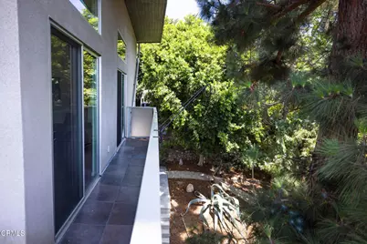 3836 De Longpre Avenue, Los Angeles, CA 90027 - Photo 22