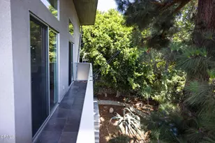 3836 De Longpre Ave, Los Angeles, CA 90027 - Photo 22