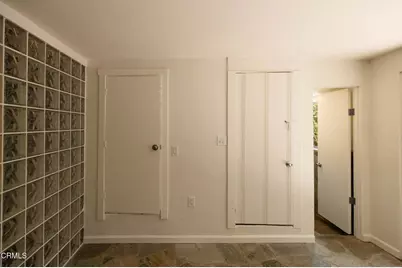3836 De Longpre Avenue, Los Angeles, CA 90027 - Photo 30
