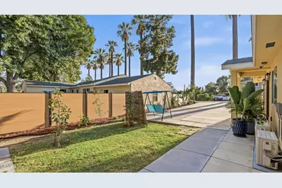 1016 N Palm Drive, Azusa, CA 91702 - Photo 12
