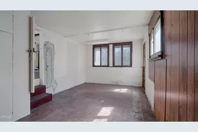 9615 La Canada Way, Sunland, CA 91040 - Photo 20