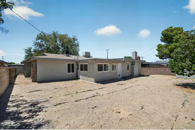 137 E Avenue J 8, Lancaster, CA 93535 - Photo 40