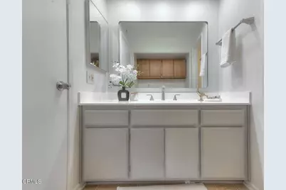285 S Sierra Madre Boulevard #E, Pasadena, CA 91107 - Photo 10