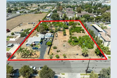 890 S Magnolia Avenue, Ontario, CA 91762 - Photo 2
