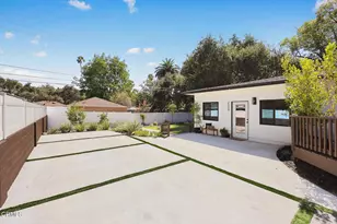 2002 E Woodlyn Rd, Pasadena, CA 91104 - Photo 34