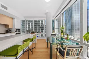 877 Francisco Street, Los Angeles, CA 90017 - Photo 8