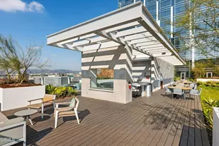 877 Francisco Street, Los Angeles, CA 90017 - Photo 32