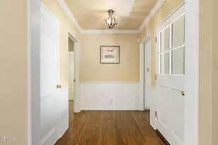 1265 El Mirador Dr, Pasadena, CA 91103 - Photo 4
