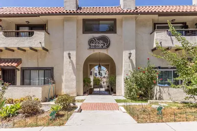 10141 Samoa Avenue #11, Tujunga, CA 91042 - Photo 2