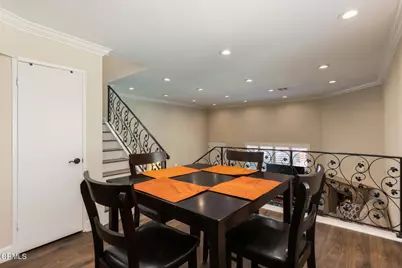 10141 Samoa Avenue #11, Tujunga, CA 91042 - Photo 14