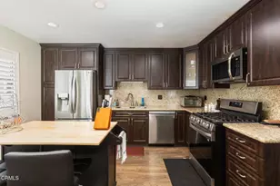 10141 Samoa Ave, Tujunga, CA 91042 - Photo 18