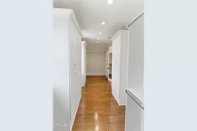 7214 McCool Avenue, Los Angeles, CA 90045 - Photo 26