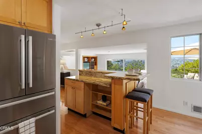 156 Saint Albans Avenue, South Pasadena, CA 91030 - Photo 8