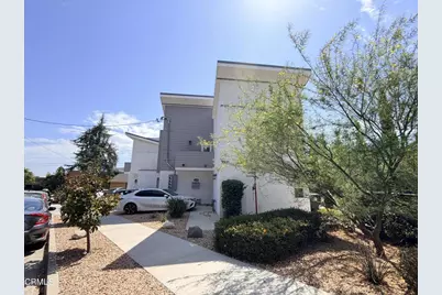 2500 Hermosa Avenue #C, Montrose, CA 91020 - Photo 2