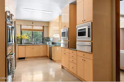 1043 Oak Grove Place, San Marino, CA 91108 - Photo 18