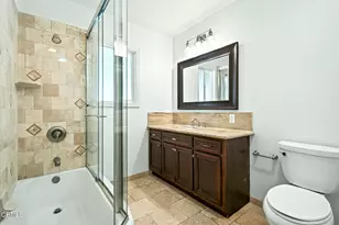 4247 Encinas Dr, La Canada Flintridge, CA 91011 - Photo 32