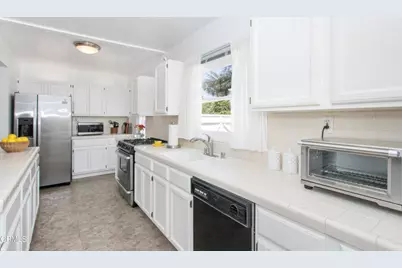 1818 Roosevelt, Altadena, CA 91001 - Photo 6