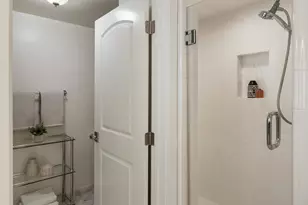 610 S Orange Grove Blvd, Pasadena, CA 91105 - Photo 22