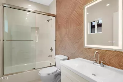 112 N Kenneth Road #201, Burbank, CA 91501 - Photo 14