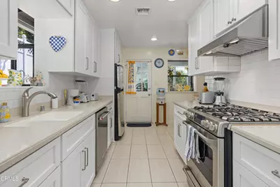 1305 Valley View Avenue, Pasadena, CA 91107 - Photo 10