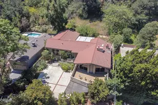 579 Laguna Rd, Pasadena, CA 91105 - Photo 32