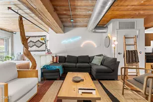 530 S Hewitt St, Los Angeles, CA 90013 - Photo 8