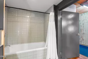 530 S Hewitt St, Los Angeles, CA 90013 - Photo 24