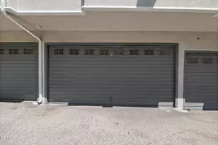 2737 Montrose Ave, Montrose, CA 91020 - Photo 18